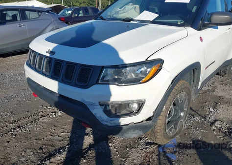 2020 Jeep Compass Trailhawk 4X4 из США, поврежденный, VIN 3C4NJDDB2LT163469